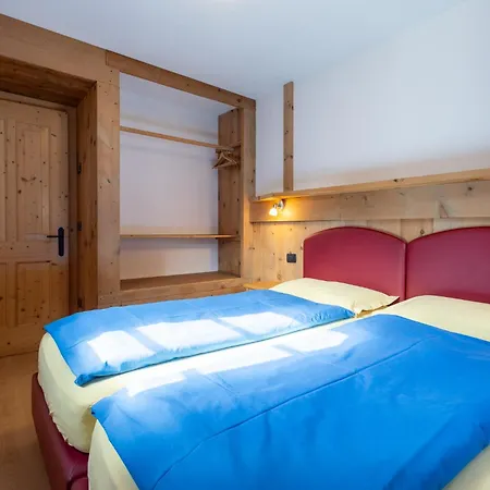 Bait Da Menin Achillea Apartment Livigno Exterior photo