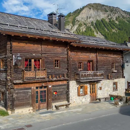 Bait Da Menin Achillea Apartment Livigno Exterior photo